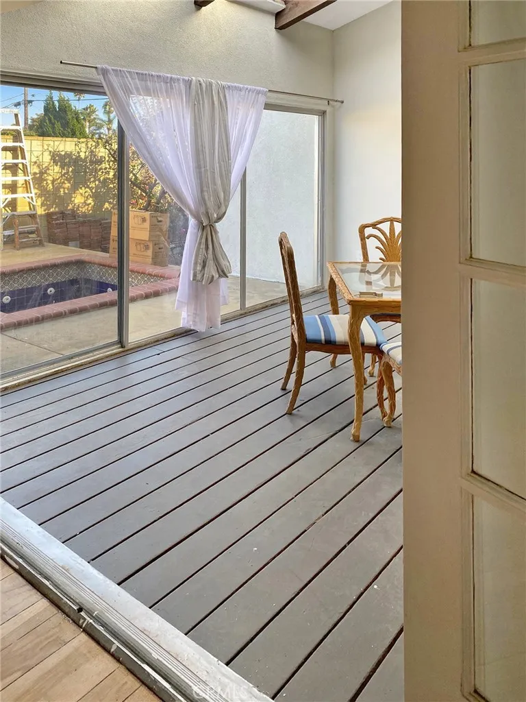 204 Avenue E, Redondo Beach, California 90277 home-pic-11