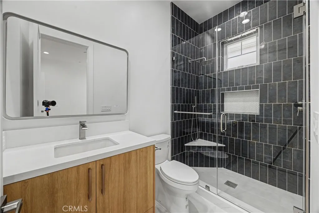 2205 Marshalfield B, Redondo Beach, California 90278 home-pic-19