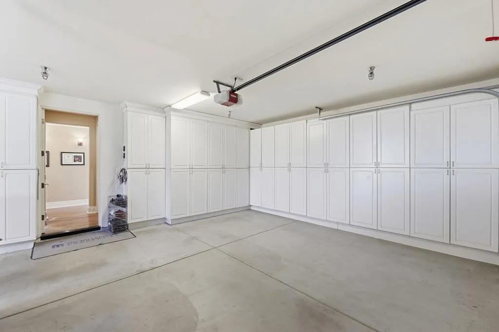 1690 Gascony Rd, Encinitas, California 92024 home-pic-58