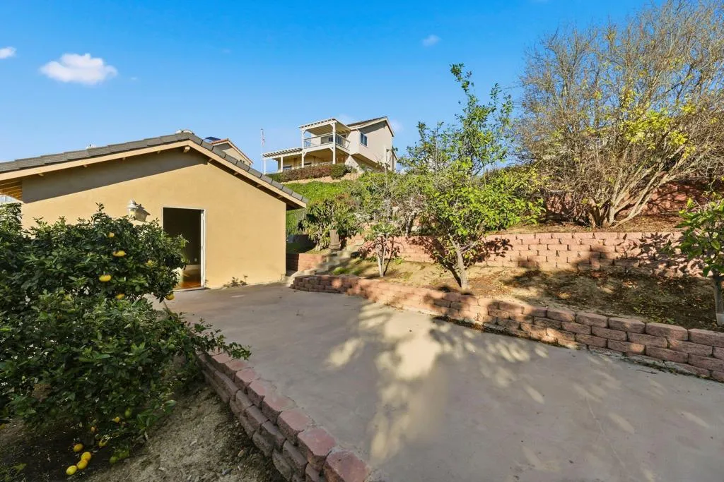 1690 Gascony Rd, Encinitas, California 92024 home-pic-54