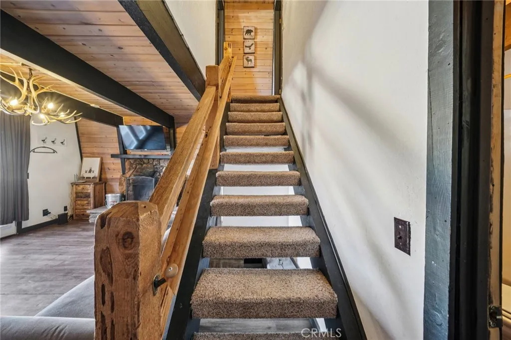 42683 Falcon Avenue, Big Bear Lake, California 92315 home-pic-17