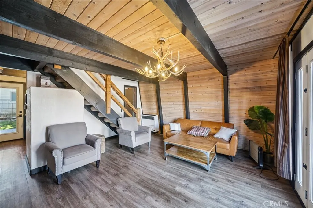 42683 Falcon Avenue, Big Bear Lake, California 92315 home-pic-8