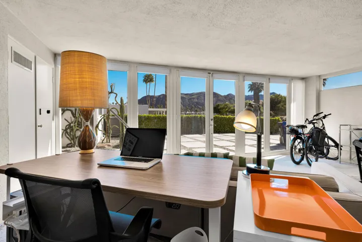 Carport/bonus room