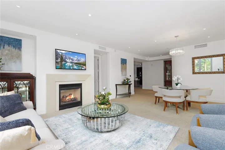 Cozy & Inviting fireplace in the living room