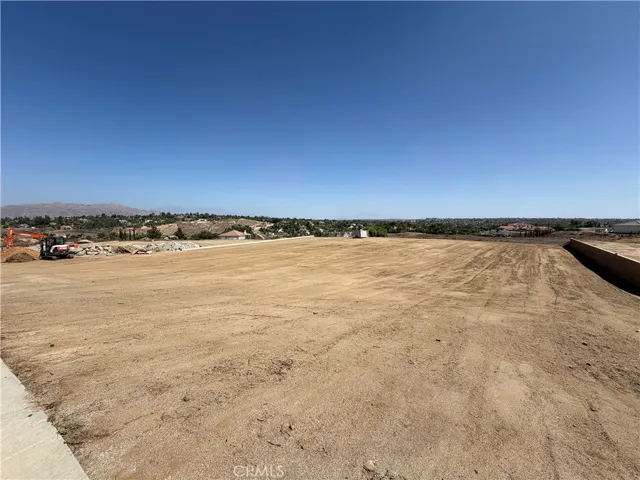 7570 Spencer Court, Riverside, California 92506 — photo 5