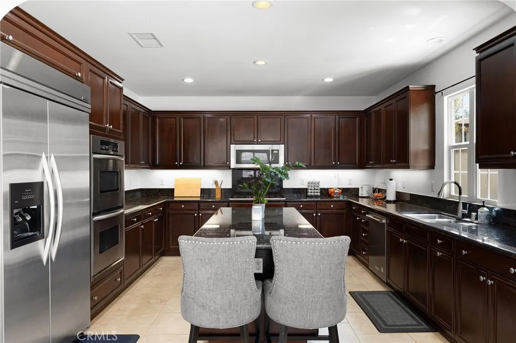 1526 Cole Lane, Upland, California 91784 home-pic-14