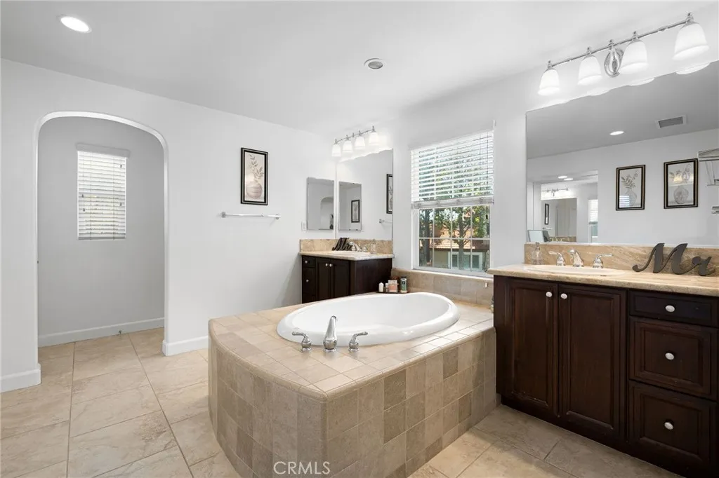 1526 Cole Lane, Upland, California 91784 home-pic-31