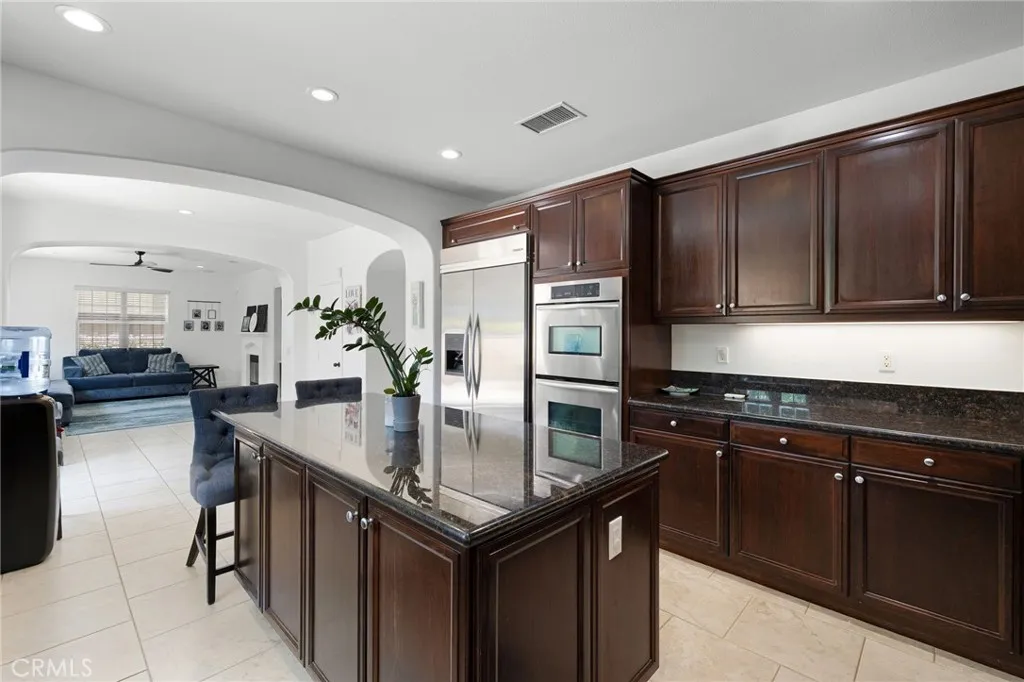 1526 Cole Lane, Upland, California 91784 home-pic-17