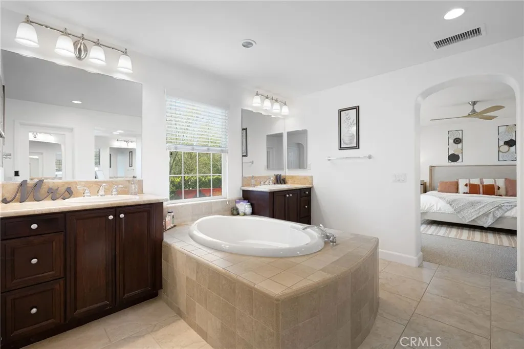 1526 Cole Lane, Upland, California 91784 home-pic-32