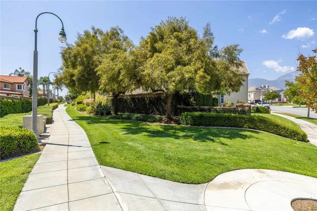 1526 Cole Lane, Upland, California 91784 home-pic-52