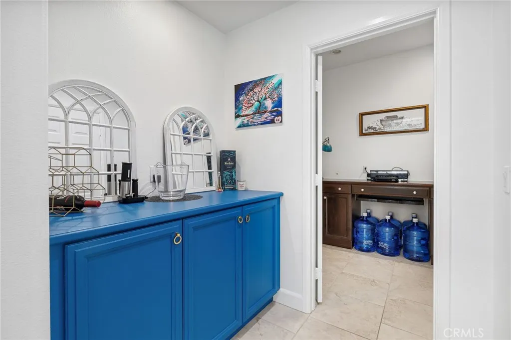 1526 Cole Lane, Upland, California 91784 home-pic-22