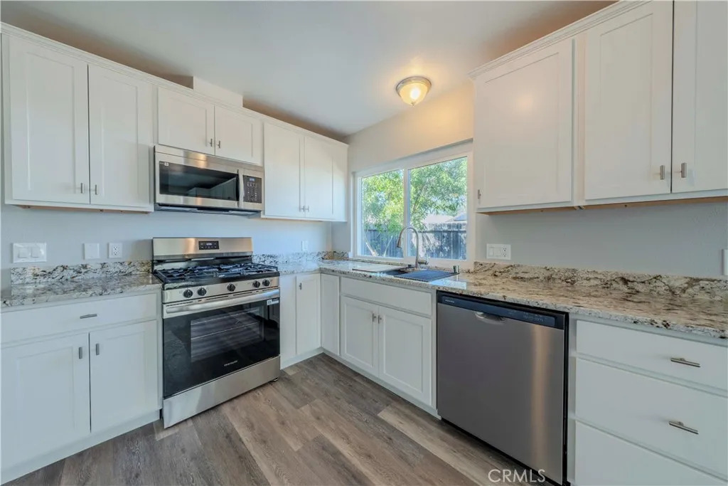 22682 Via Octavo, Mission Viejo, California 92691 home-pic-9