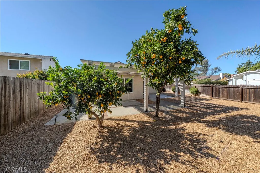 22682 Via Octavo, Mission Viejo, California 92691 home-pic-47