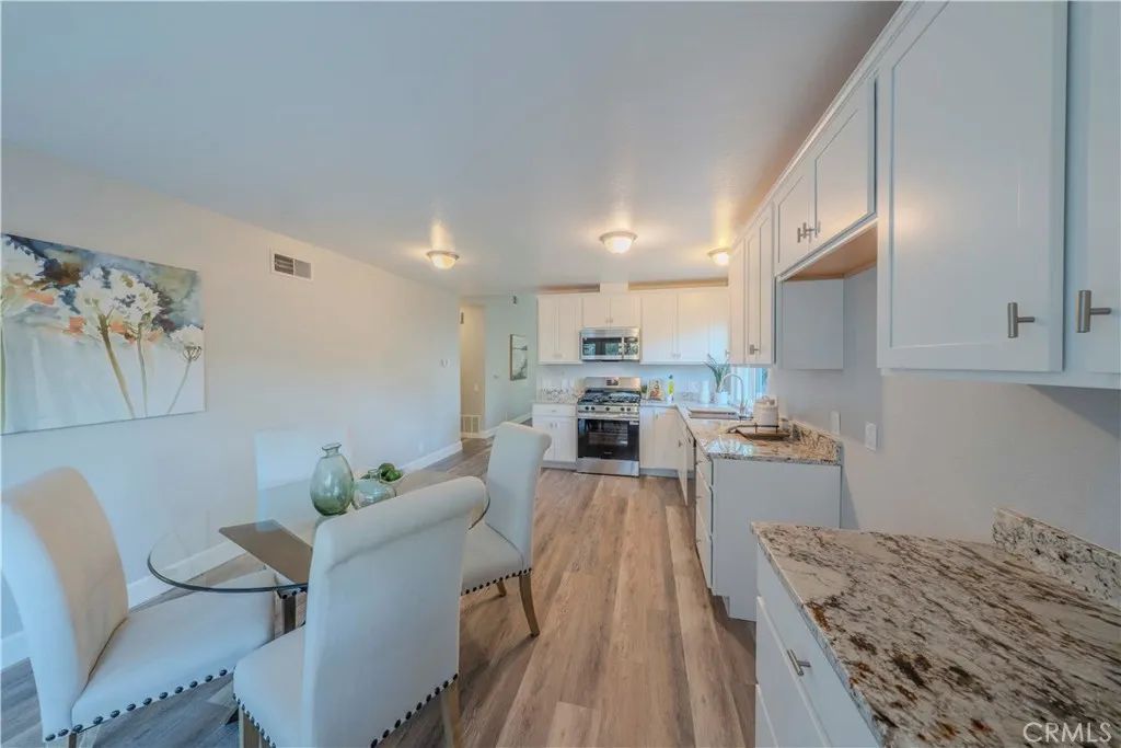22682 Via Octavo, Mission Viejo, California 92691 home-pic-34