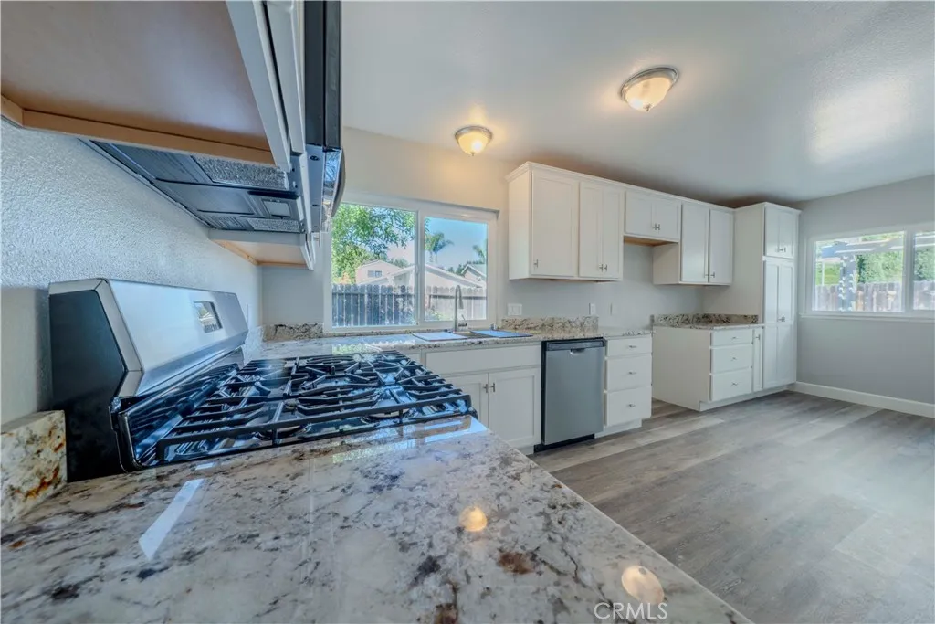 22682 Via Octavo, Mission Viejo, California 92691 home-pic-12