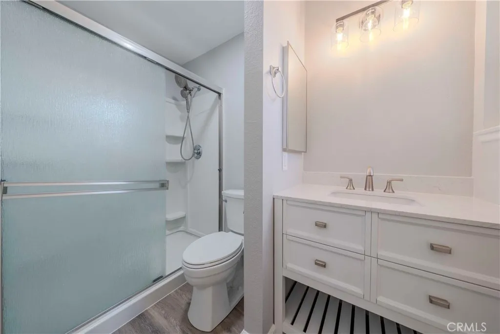 22682 Via Octavo, Mission Viejo, California 92691 home-pic-16
