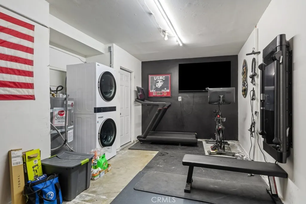 10403 Stratton Court, Cypress, California 90630 home-pic-16