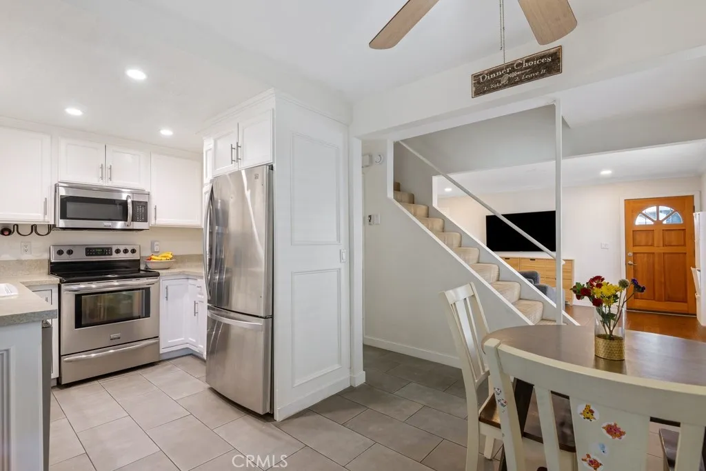 10403 Stratton Court, Cypress, California 90630 home-pic-7