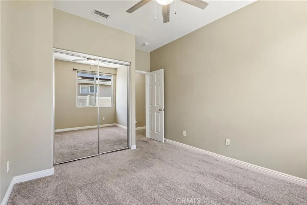29245 Winding Brook Drive, Menifee, California 92584 home-pic-17