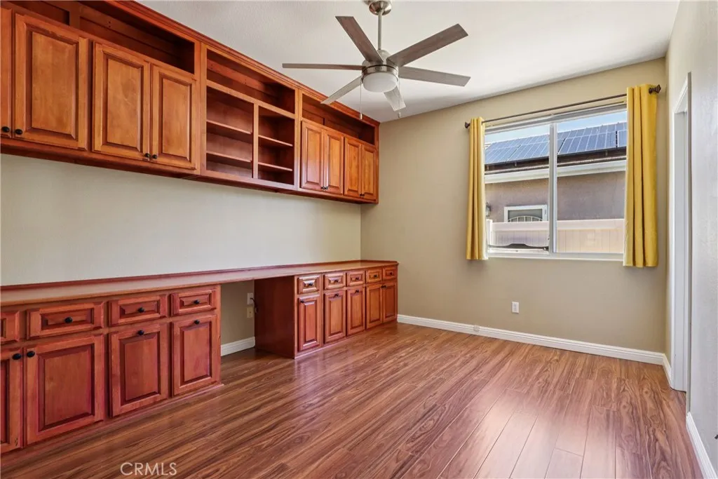 29245 Winding Brook Drive, Menifee, California 92584 home-pic-13