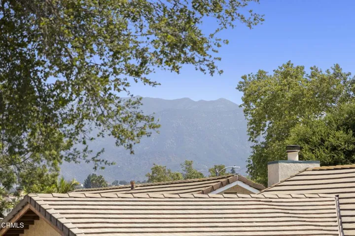43-web-or-mls-UpmarketMedia_11755M-134