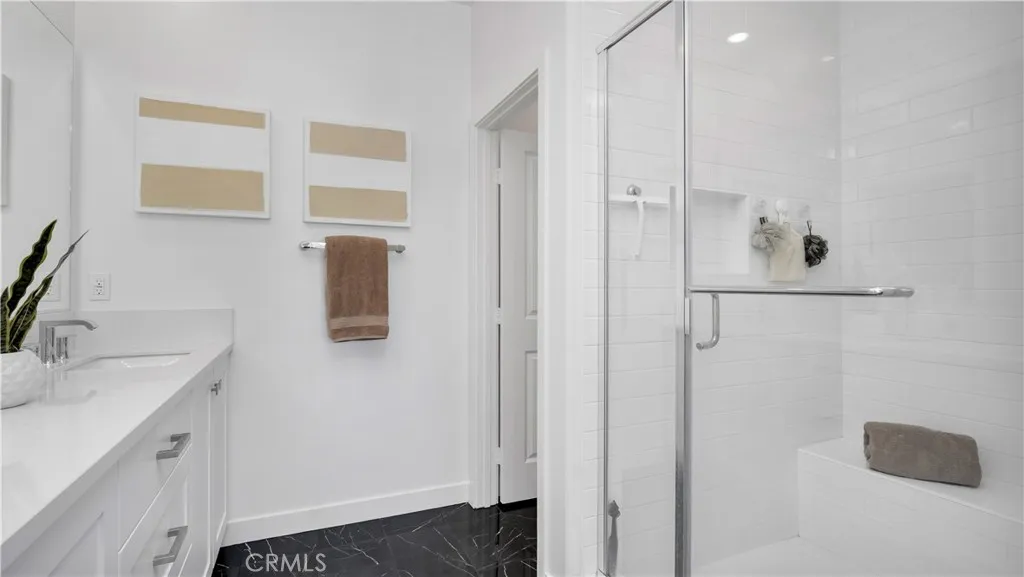 1669 W Lincoln Avenue 102, Anaheim, California 92801 home-pic-20