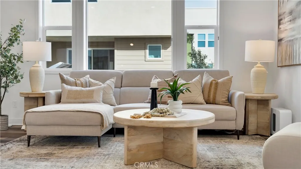 1669 W Lincoln Avenue 102, Anaheim, California 92801 home-pic-8