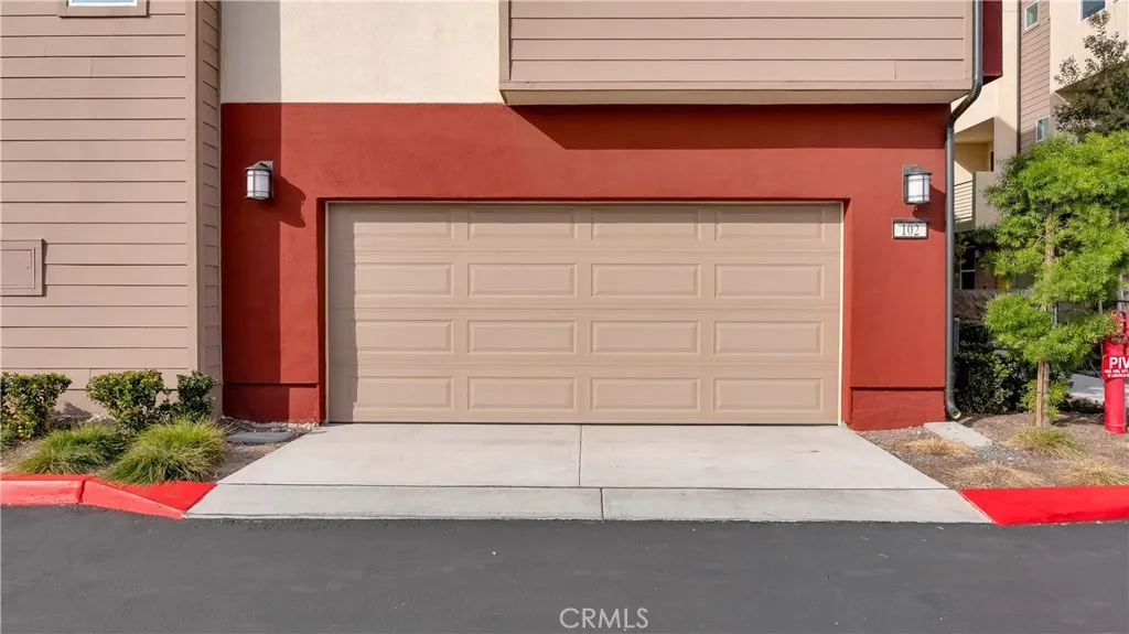 1669 W Lincoln Avenue 102, Anaheim, California 92801 home-pic-30
