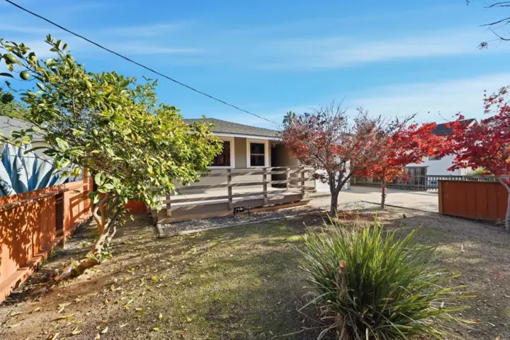 976 2nd Avenue, Redwood City, California 94063