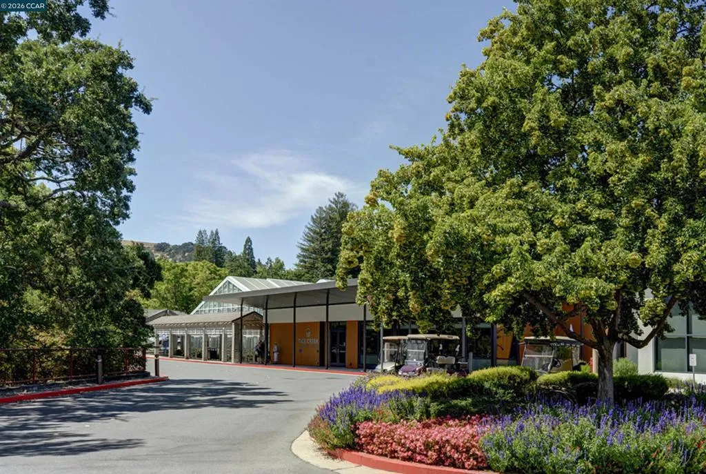 2601 Pine Knoll Dr 8, Walnut Creek, California 94595 home-pic-46