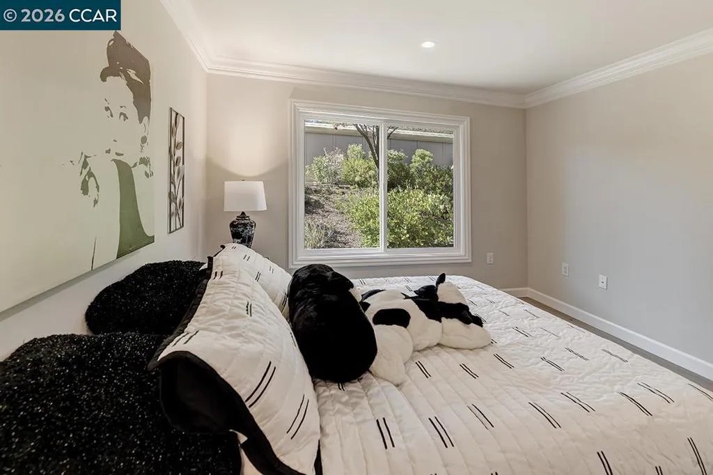 2601 Pine Knoll Dr 8, Walnut Creek, California 94595 home-pic-28
