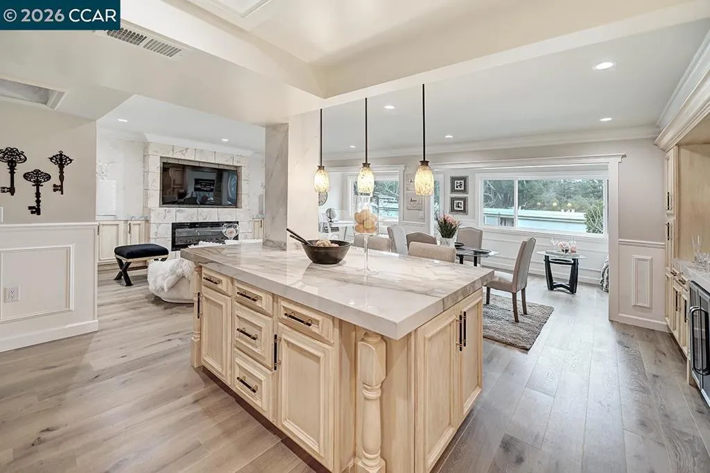 2601 Pine Knoll Dr 8, Walnut Creek, California 94595 home-pic-7