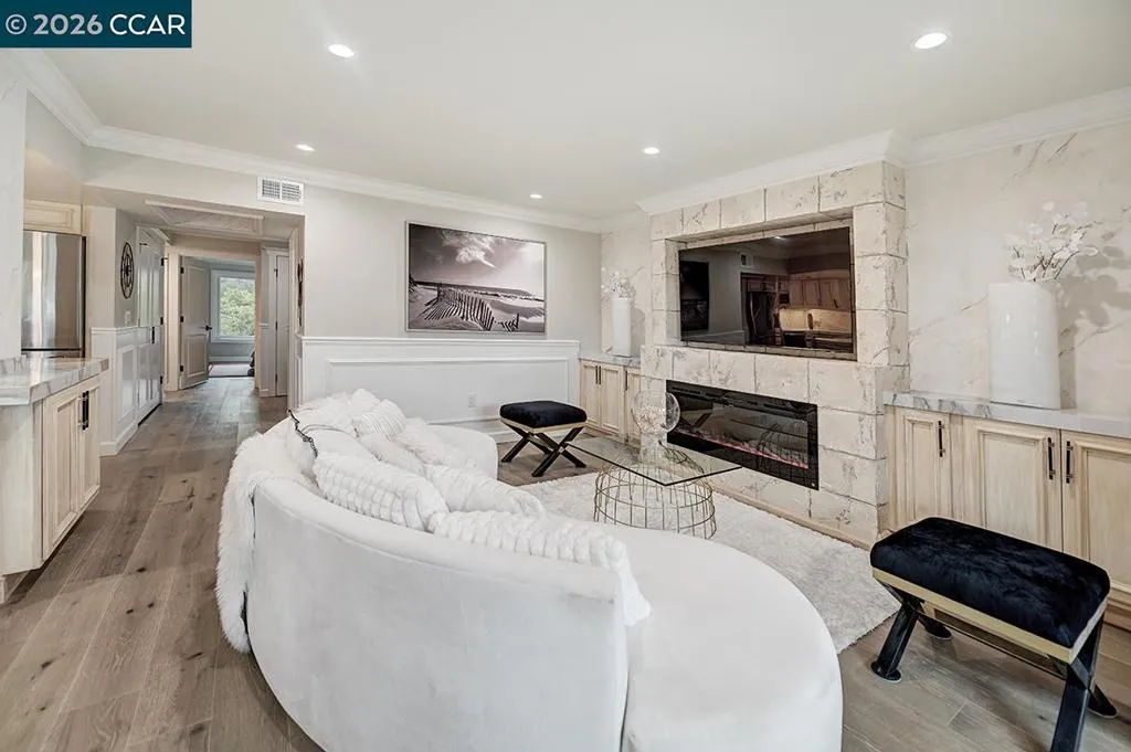 2601 Pine Knoll Dr 8, Walnut Creek, California 94595 home-pic-14