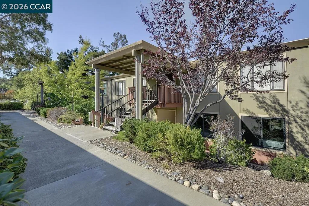 2601 Pine Knoll Dr 8, Walnut Creek, California 94595 home-pic-36
