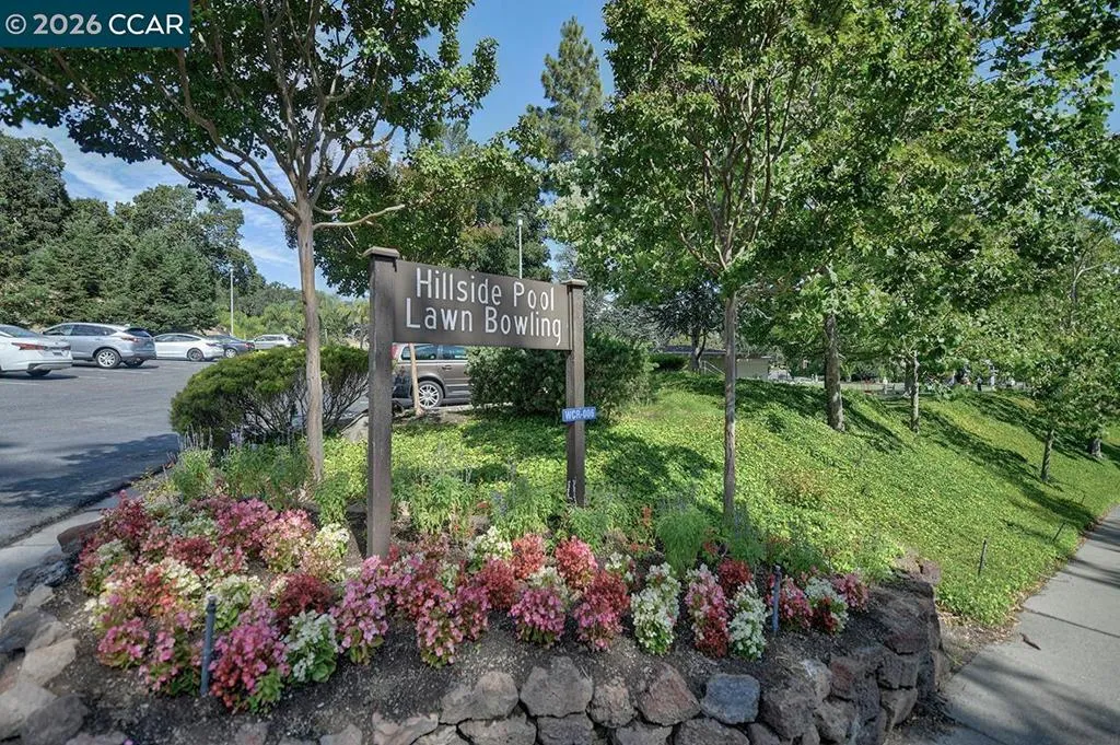 2601 Pine Knoll Dr 8, Walnut Creek, California 94595 home-pic-37