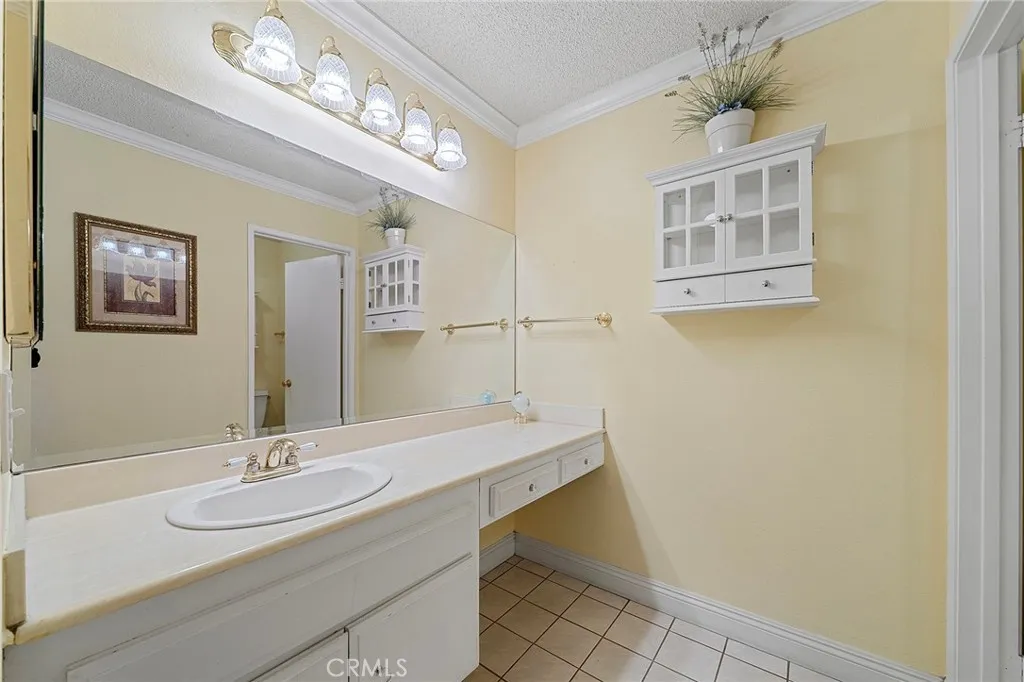 2800 Paseo Cancun, West Covina, California 91792 home-pic-16
