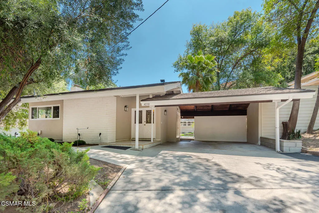 4230 Canoga Avenue, Woodland Hills, California 91364 home-pic-1