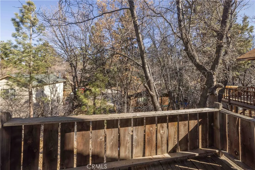 269 Imperial, Sugarloaf, California 92386 home-pic-13
