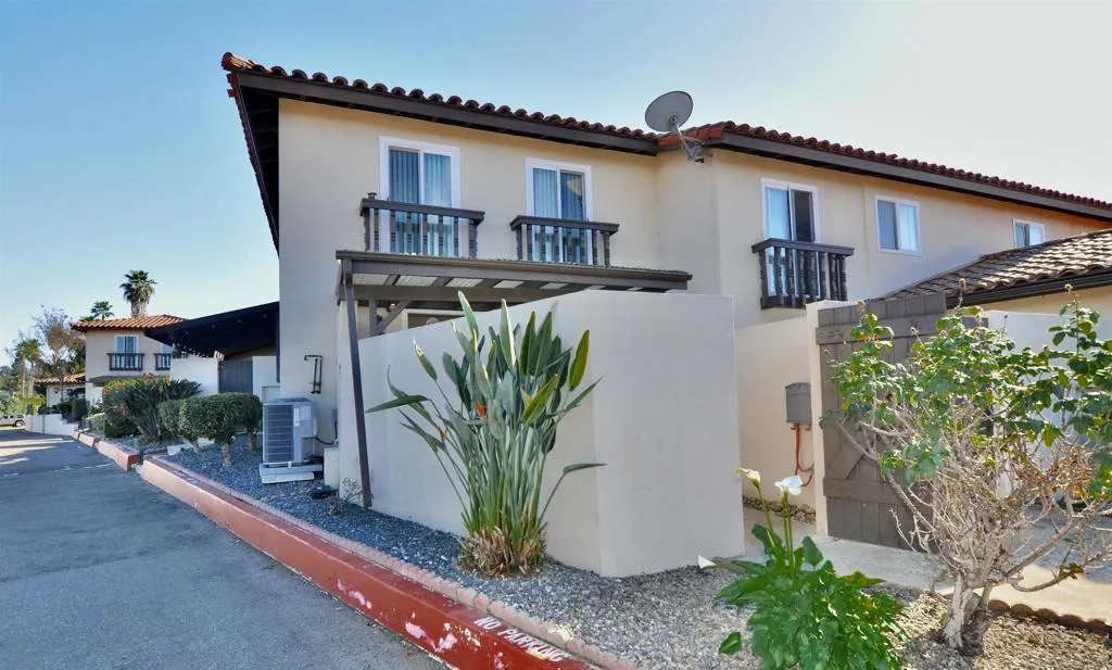 12226 Rancho Bernardo Rd.  home-pic-30