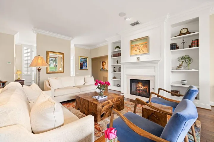 25-web-or-mls-2H8A7794