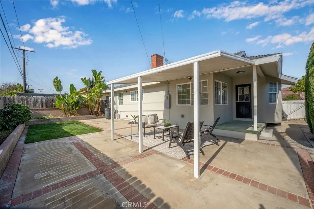 2612 Manhattan Beach Boulevard, Gardena, California 90249 home-pic-23