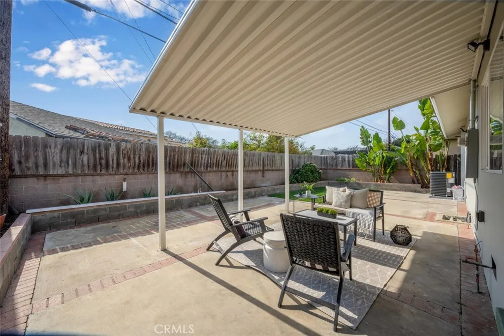 2612 Manhattan Beach Boulevard, Gardena, California 90249 home-pic-22