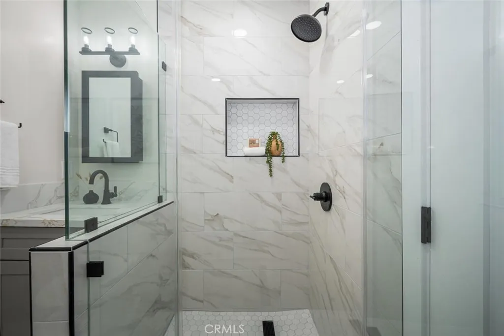 2612 Manhattan Beach Boulevard, Gardena, California 90249 home-pic-16