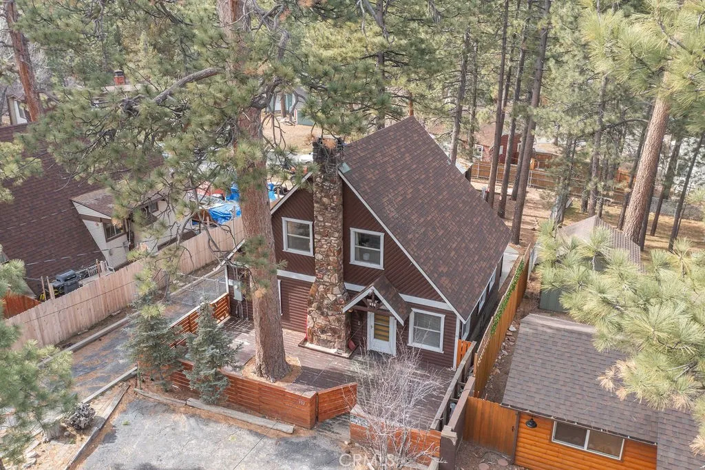 332 Vista, Big Bear Lake, California 92315 home-pic-15