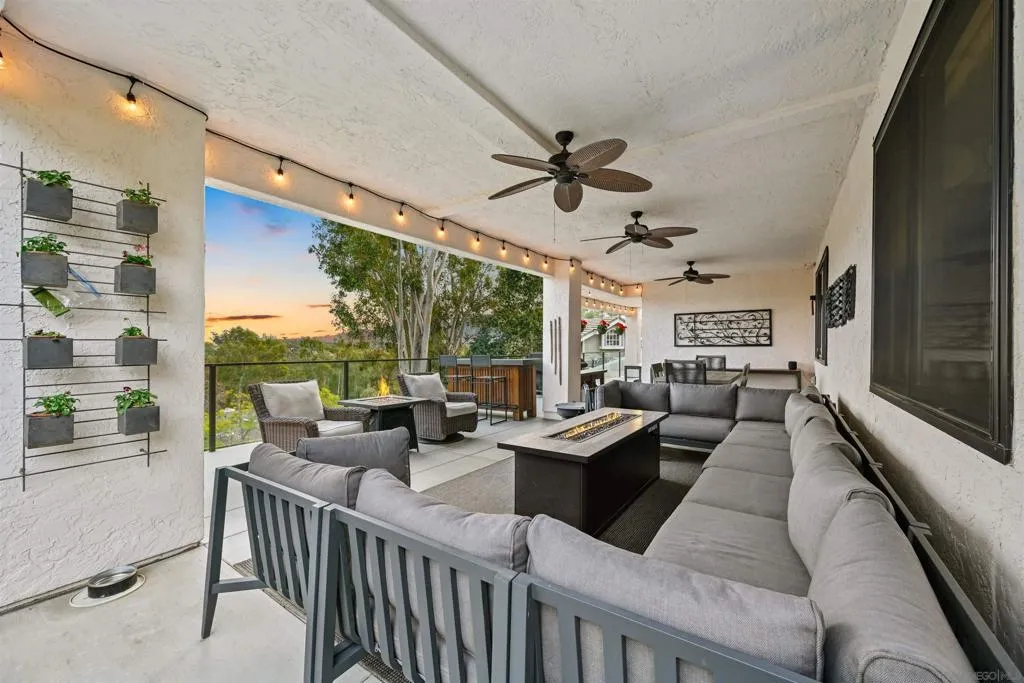 12294 Spruce Grove Pl, San Diego, California 92131 home-pic-39