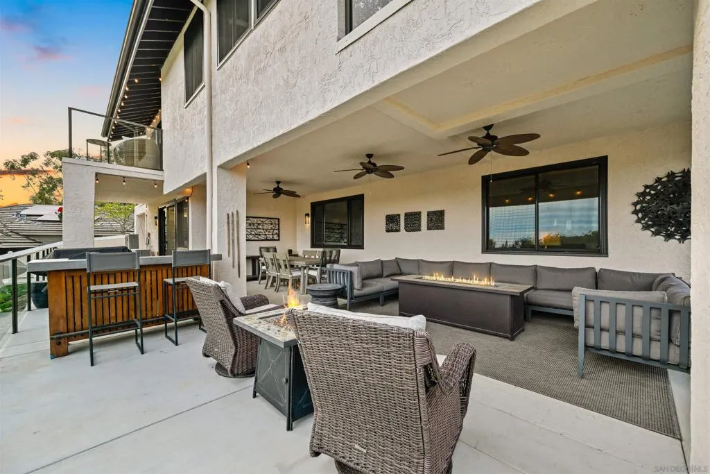 12294 Spruce Grove Pl, San Diego, California 92131 home-pic-38