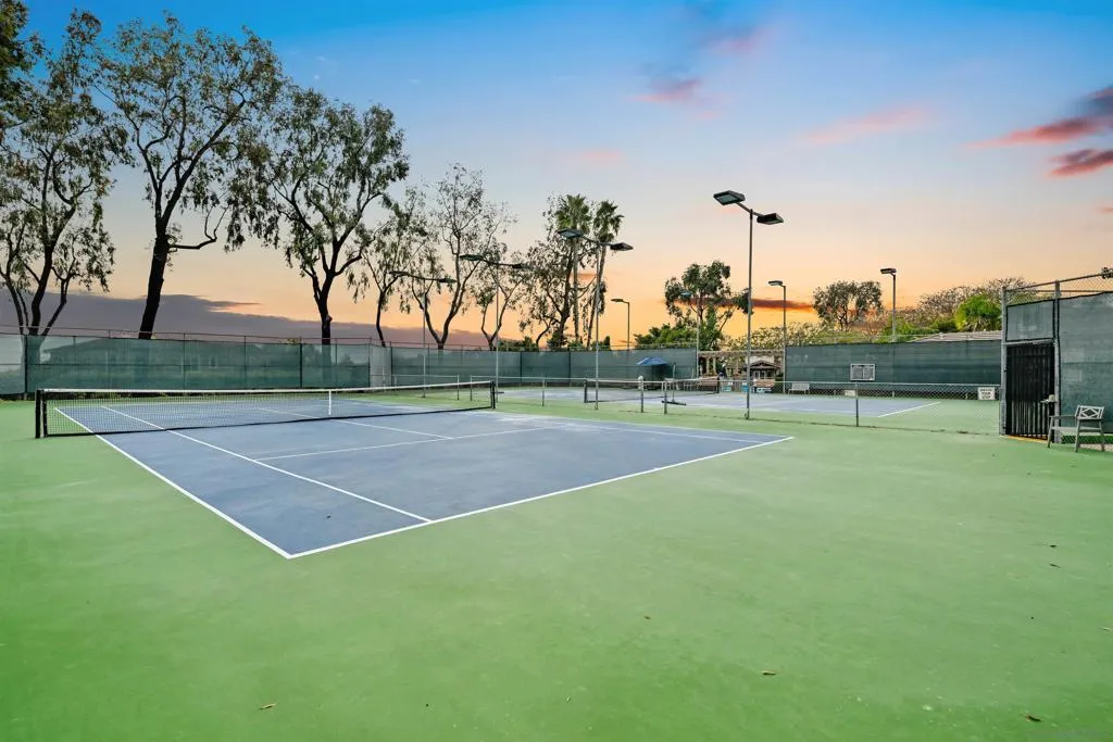 12294 Spruce Grove Pl, San Diego, California 92131 home-pic-48