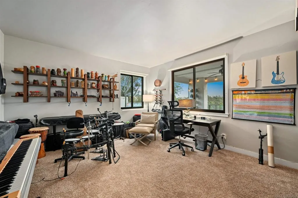 12294 Spruce Grove Pl, San Diego, California 92131 home-pic-34