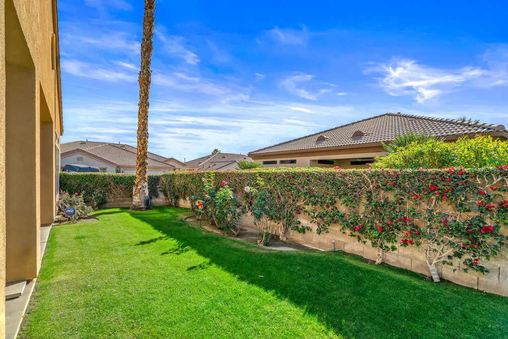 80717 Turnberry Court, Indio, California 92201 home-pic-38