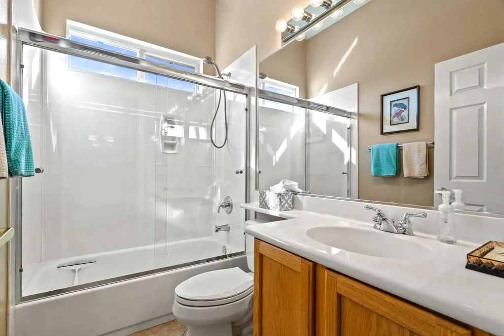 80717 Turnberry Court, Indio, California 92201 home-pic-28